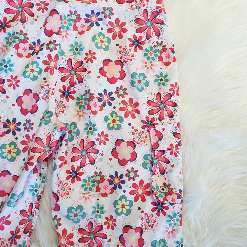 Girl's REI Floral Bermuda Board Shorts - Picture 5 of 7